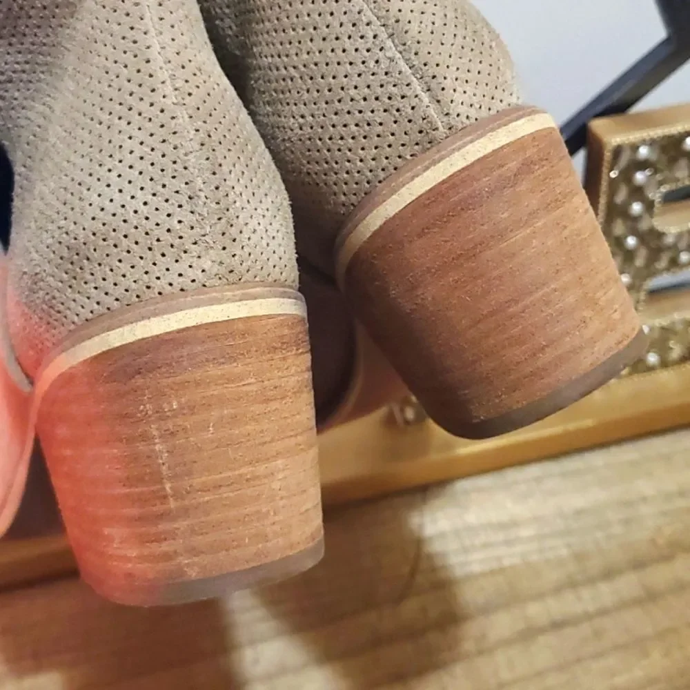 bp color tan